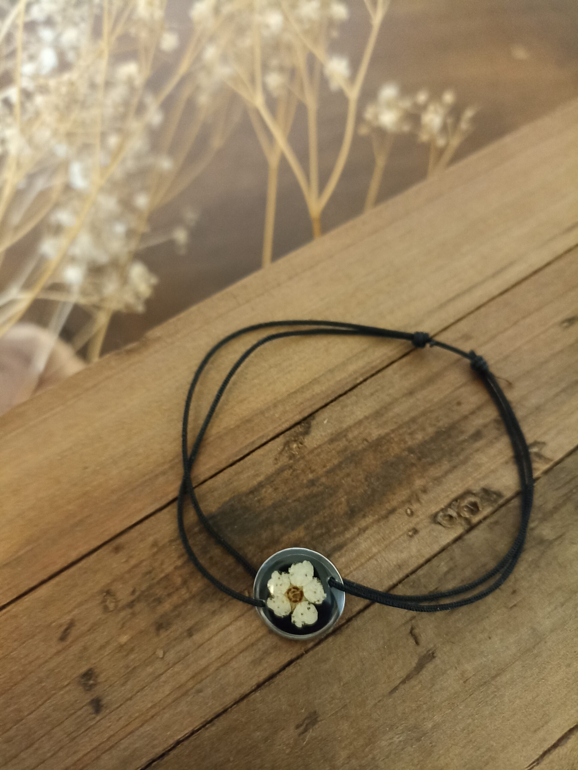 Bracelet noir - spirée fond noir – Image 2