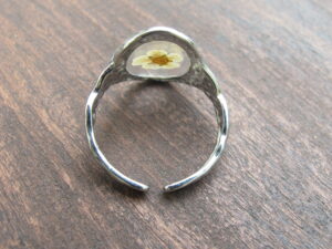 Bague martelée argentée – Spirée